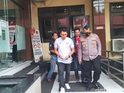 Aremania Datangi Polda Jatim, Dorong Tambahan Tersangka Baru Tragedi Kanjuruhan