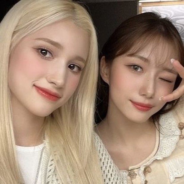 Potret Huening Bahiyyih dan Seo Young Eun Kep1er/ Foto: twitter.com/official_kep1er Potret Huening Bahiyyih dan Seo Young Eun Kep1er