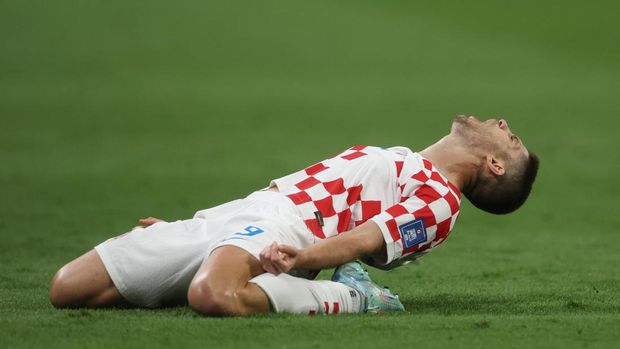 Soccer Football - FIFA World Cup Qatar 2022 - Group F - Croatia v Canada - Khalifa International Stadium, Doha, Qatar - November 27, 2022 Croatia's Andrej Kramaric celebrates scoring their third goal REUTERS/Paul Childs