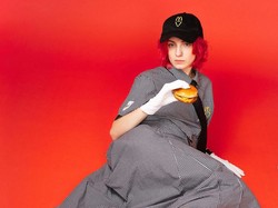 Unik, Seragam McDonalds Didaur Ulang Jadi Baju Kerja Stylish