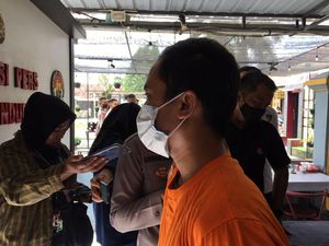 Pria di Mataram Bacok Kakak Kandung gegara Terop Acara Maulid Pria di Mataram Bacok Kakak Kandung gegara Terop Acara Maulid