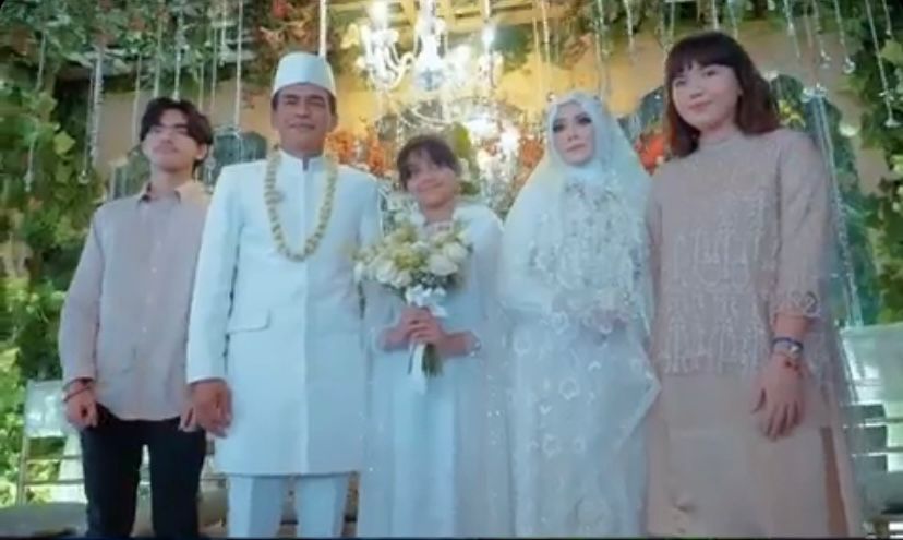 Anak-anak Teddy Syah & Alm Rina Gunawan