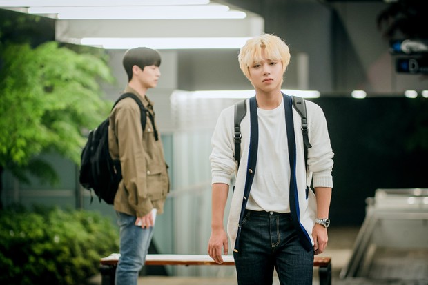 At a Distance/ Foto : instagram.com/kbsdrama/