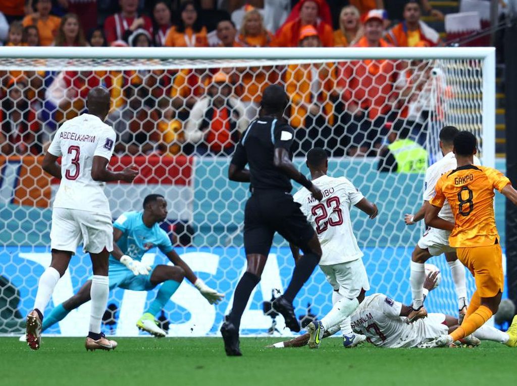 Babak I Selesai, Belanda Ungguli Qatar 1-0