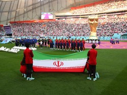 Piala Dunia 2022: Riuh Bendera Iran Diubah, Pelatih AS Minta Maaf