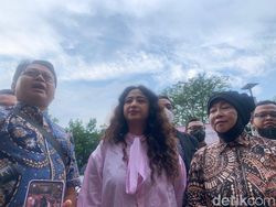 Dewi Perssik Serahkan Keputusan Mediasi Kasus Penghinaan ke Ibunda