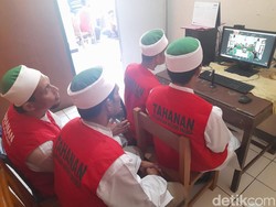 4 Pentolan Khilafatul Muslimin Brebes Divonis 7-10 Bulan Penjara
