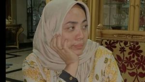 Gaya Muzdalifah Saat Kulineran hingga Promosikan Tempat Makannya