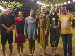 Besar Hati Keluarga Mendiang Yosua ke Manado untuk Beri Maaf ke Bharada E Besar Hati Keluarga Mendiang Yosua ke Manado untuk Beri Maaf ke Bharada E