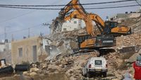 Potret Ngerinya Tentara Israel Hancurkan Rumah Warga Palestina
