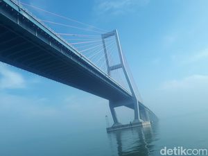 Geger Temuan Jenazah di Kaki Jembatan Suramadu Geger Temuan Jenazah di Kaki Jembatan Suramadu
