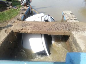 Mobil Tercebur Dam Colo Timur Sukoharjo gegara Sopir Ikuti Google Maps