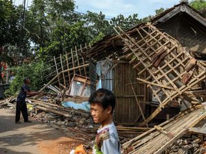 TNI-Polri Akan Dikerahkan Bantu Bangun Rumah Warga yang Rusak gegara Gempa