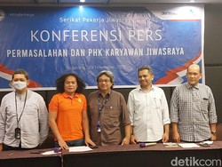PHK Jiwasraya: Karyawan Diminta Resign, Direksi Naik Gaji & Dapat Bonus