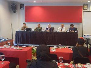 Bank Sulselbar Ungkap Kemungkinan Teller Terlibat di Kasus Uang Nasabah Raib Bank Sulselbar Ungkap Kemungkinan Teller Terlibat di Kasus Uang Nasabah Raib