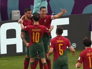 Netizen Terkecoh Cristiano Ronaldo Cetak Gol, Padahal Bruno Fernandes Netizen Terkecoh Cristiano Ronaldo Cetak Gol, Padahal Bruno Fernandes