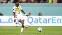 Bermain di Khalifa International Stadium, Selasa (29/11), Senegal unggul di babak pertama lewat penalti Ismaila Sarr di menit ke-44.