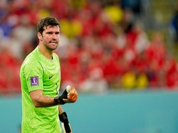 Brasil di Piala Dunia Sejauh Ini: Kipernya Ngopi