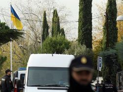 Bom Surat Meledak, Pegawai Kedubes Ukraina di Spanyol Terluka