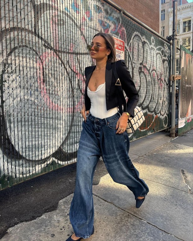 Danielle Bernstein/Foto: Instagram/@weworewhat Danielle Bernstein/Foto: Instagram/@weworewhat