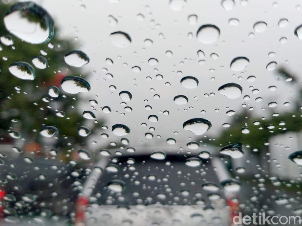 Prakiraan Cuaca Bandung, Rabu 25 Januari 2023: Hujan Ringan