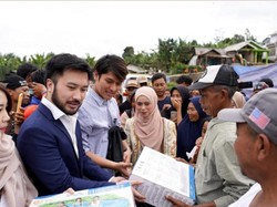 Aksi Leslar ke Korban Gempa Cianjur: Pakai Helikopter sampai Sumbang Rp 500 Juta