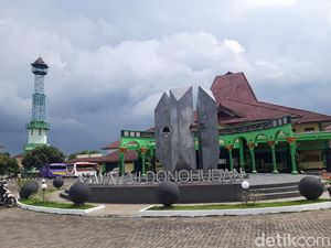 Presiden Ngunduh Mantu, Ribuan Relawan Jokowi Booking Asrama Haji Donohudan