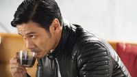 Serunya Chicco Jerikho Ketika Cicip Makanan Korea dan Minum Kopi