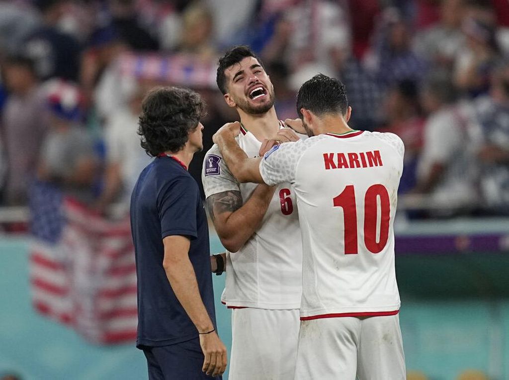 Tangis Pemain Iran Usai Dikalahkan AS di Piala Dunia 2022
