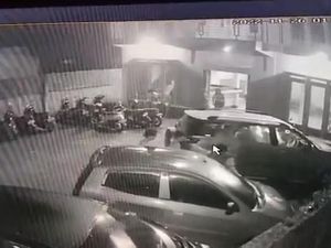 Driver Online Tewas Usai Dianiaya di Kafe Purworejo, Polisi Buru Pelaku Driver Online Tewas Usai Dianiaya di Kafe Purworejo, Polisi Buru Pelaku