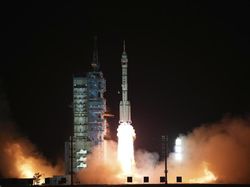 3 Astronaut China Meluncur ke Stasiun Luar Angkasa Tiangong