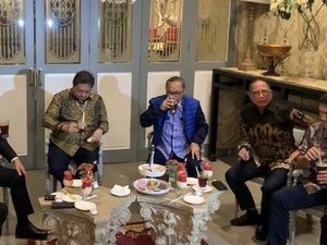 Kumpul di Menteng, Trio Ketum KIB Bahas Apa?