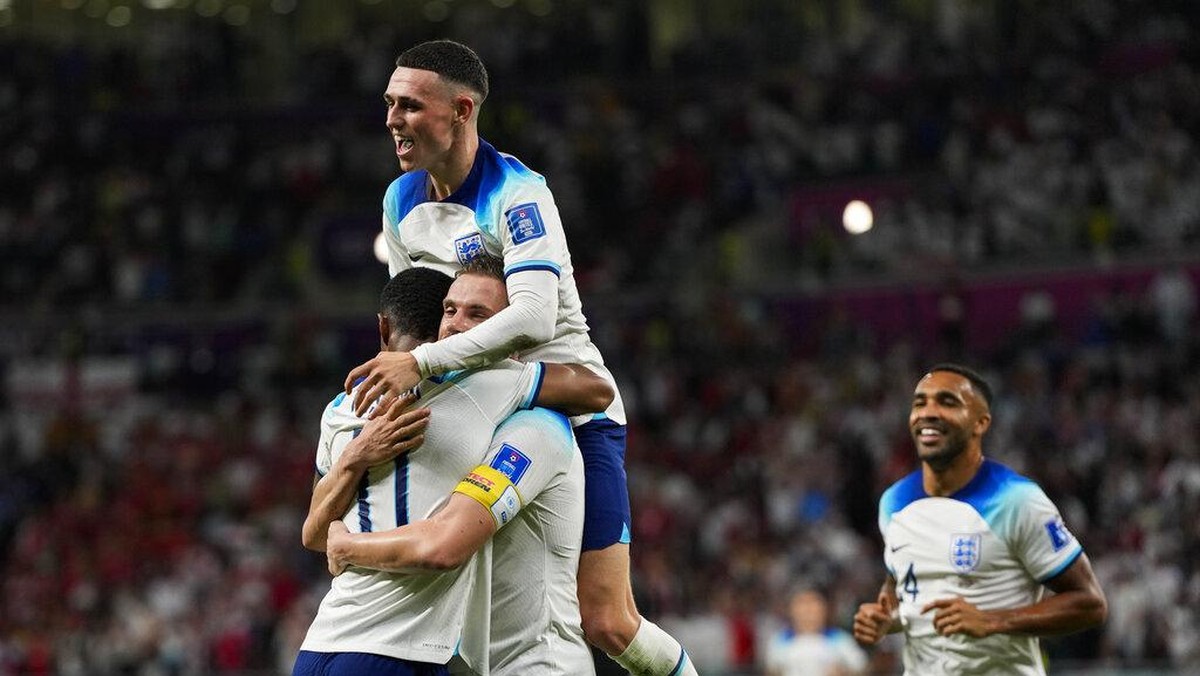 Timnas Inggris lolos ke 16 besar Piala Dunia 2022 sebagai juara Grup B (AP/Frank Augstein)