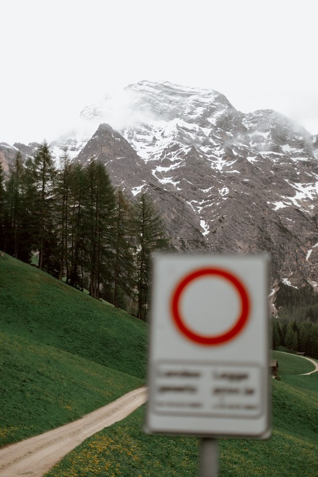 Aturan masyarakat setempat saat liburan/Foto: Pexels/Eberhard Grossgasteiger