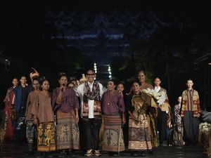 9 Fashion Show Terbaik Desainer Indonesia Sepanjang 2022 9 Fashion Show Terbaik Desainer Indonesia Sepanjang 2022