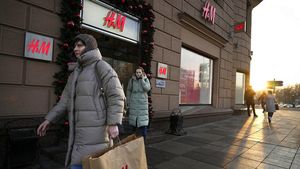 Giliran Toko Pakaian H&M yang Cabut dari Rusia