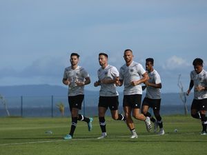 Striker PSM Bersaing Ketat Masuk Skuad Inti Timnas Usai Spaso Dipanggil Striker PSM Bersaing Ketat Masuk Skuad Inti Timnas Usai Spaso Dipanggil