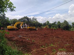 Korban Gempa Cianjur Tolak Dipindah ke Lokasi Dekat TPA Sampah