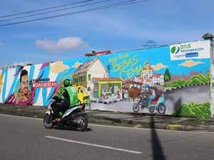 Kampanye Perlindungan Sosial untuk Pekerja Rentan Lewat Seni Mural