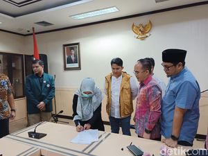 Mediasi di DPRD, Pihak Ibu Bawa Bayi ke Rutan Pandeglang dan Pelapor Berdamai Mediasi di DPRD, Pihak Ibu Bawa Bayi ke Rutan Pandeglang dan Pelapor Berdamai