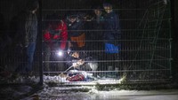 Ukraina menghadapi pemadaman listrik di beberapa wilayah usai serangan lebih dari selusin rudal Rusia.  