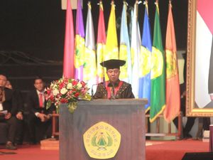 Waka DPR Sufmi Dasco Dikukuhkan Jadi Guru Besar Ilmu Hukum Universitas Pakuan Waka DPR Sufmi Dasco Dikukuhkan Jadi Guru Besar Ilmu Hukum Universitas Pakuan