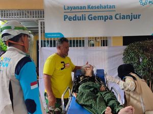 PLN Buka Posko Kesehatan, Beri Pengobatan ke Warga Cianjur Pascagempa PLN Buka Posko Kesehatan, Beri Pengobatan ke Warga Cianjur Pascagempa