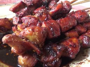 Joss! Sate Torpedo Buat Tambah Vitalitas Jadi Incaran di Lumajang Joss! Sate Torpedo Buat Tambah Vitalitas Jadi Incaran di Lumajang