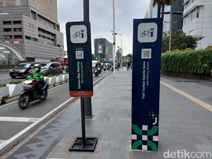 Potret Parkiran Sepeda Sewa Besutan Anies yang Kini Kosong Potret Parkiran Sepeda Sewa Besutan Anies yang Kini Kosong