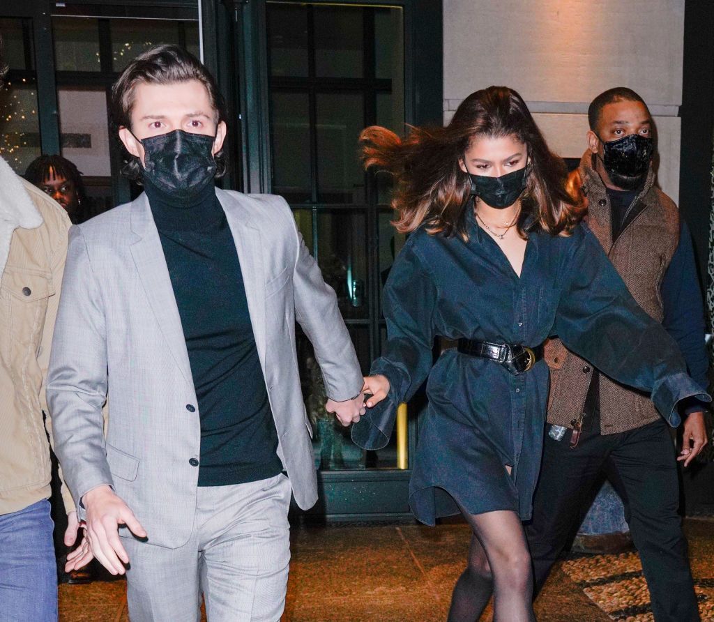 NEW YORK, NEW YORK - FEBRUARY 16: Tom Holland and Zendaya are seen departing their hotel on February 16, 2022 in New York City. (Photo by Gotham/GC Images)