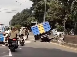 Truk Senggol Pemotor di Bogor, Sopir Diduga Tak Konsentrasi