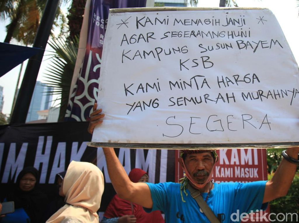JakPro Sayangkan Warga Korban Gusuran Duduki Kampung Susun Bayam JakPro Sayangkan Warga Korban Gusuran Duduki Kampung Susun Bayam