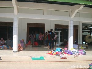 Banjir Sinomwidodo Pati: Warga Mengungsi Butuh Bantuan Makanan-Air Bersih