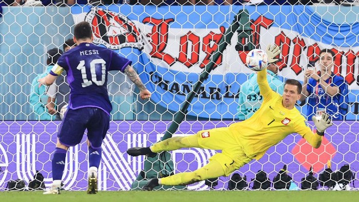 DOHA, QATAR - NOVEMBER 30: Poland goalkeeper Wojciech Szczesny saves a penalty from Lionel Messi of Argentina during the FIFA World Cup Qatar 2022 Group C match between Poland and Argentina at Stadium 974 on November 30, 2022 in Doha, Qatar. (Photo by Simon Stacpoole/Offside/Offside via Getty Images)